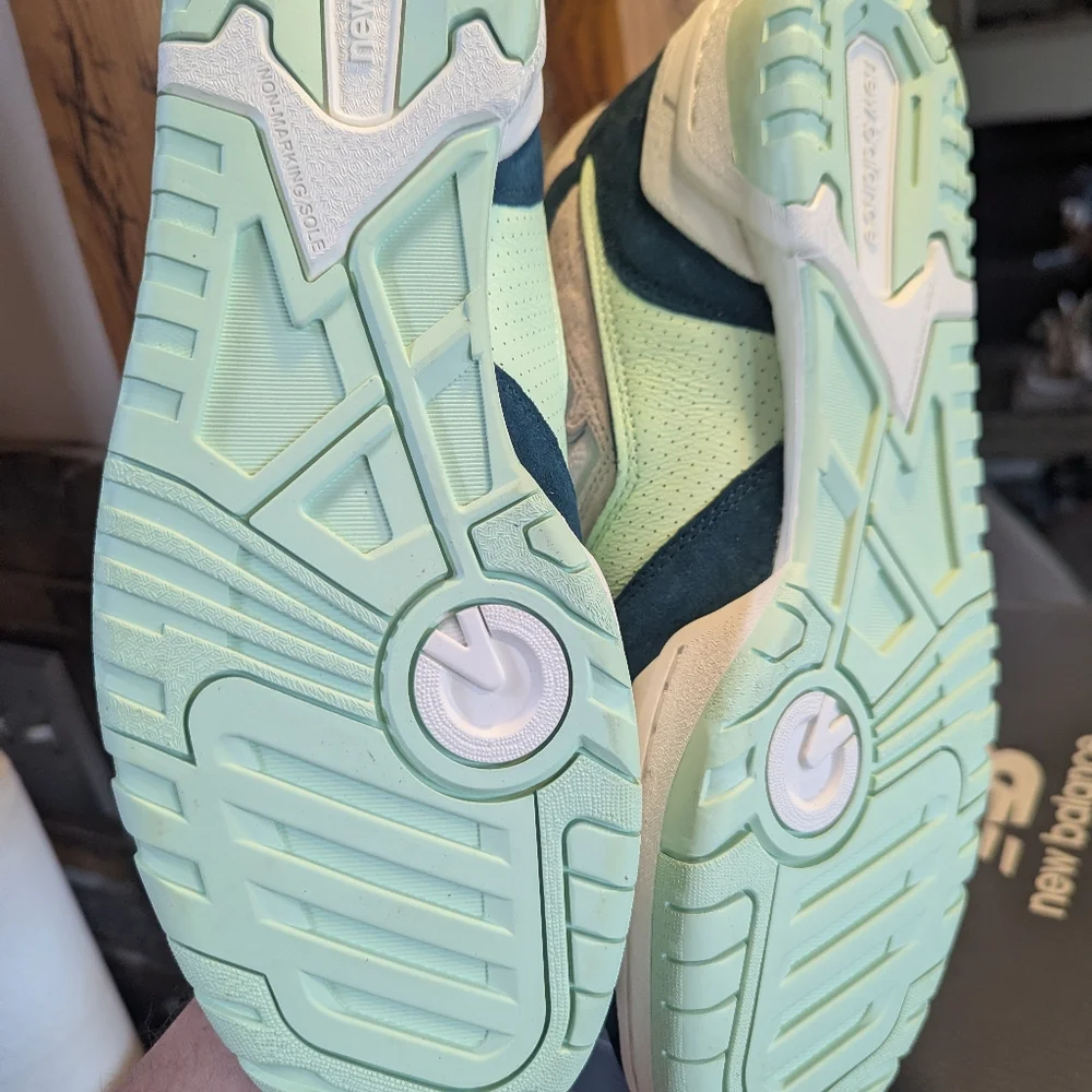 New Balance Men's 550 Suede Sneakers in Mint, Navy & Cream - Picture 3 of 5